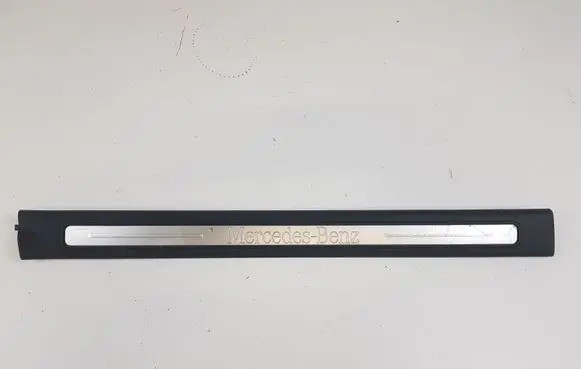 Mercedes-Benz A W169 Front sill trim cover A1696800074