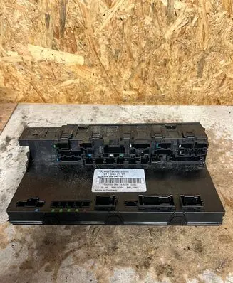 Mercedes-Benz E W211 Comfort/convenience module 2115452101 5DK00804750
