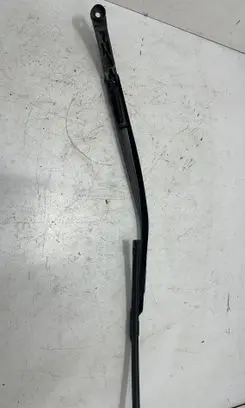 Toyota Prius (XW50) Front wiper blade arm 2755D