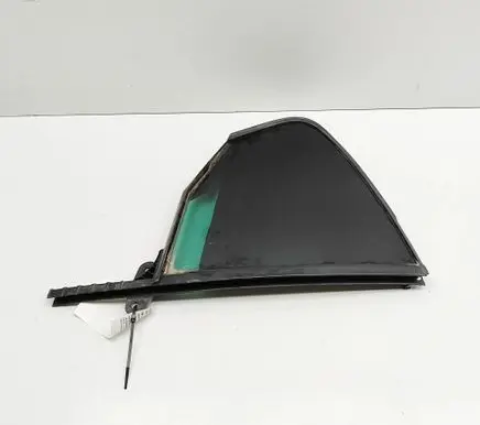 Volkswagen PASSAT B8 Rear side window 3G5845214B 3G5845214