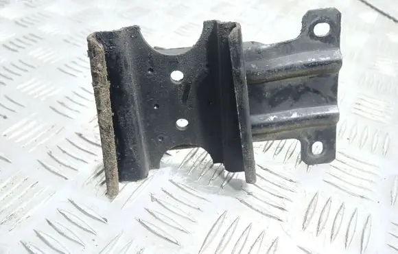Audi 100 200 5000 C3 Other engine bay part 