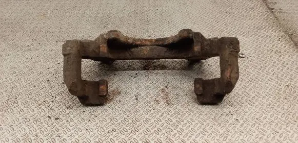 Volkswagen PASSAT B6 Front Brake Caliper Pad/Carrier 