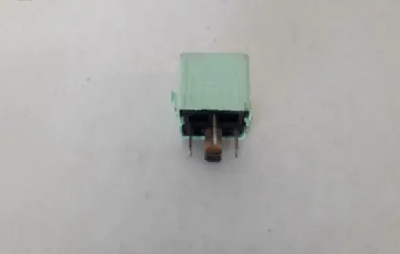 BMW 5 E39 Other relay 61368373700 61.36-8373700