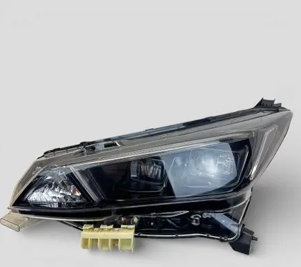 Nissan Leaf II (ZE1) Headlight/headlamp 260606WK7A