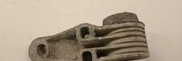 Audi A6 S6 C5 4B Engine mount bracket 8E0501521M