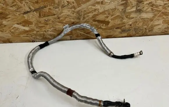 BMW 7 G11 G12 Positive cable (battery) 8485065 E0W658