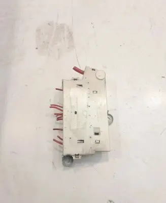 BMW 5 E39 Fuse module M5M45N0 M81A150M