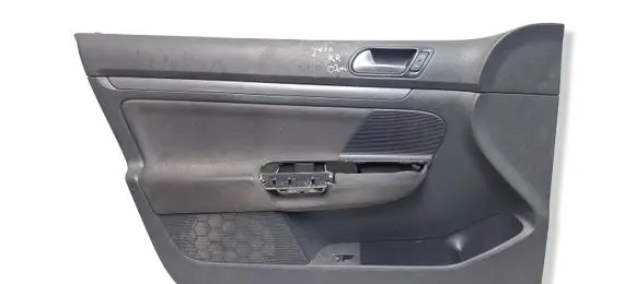 Volkswagen Jetta V Front door card panel trim