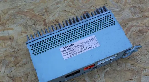 Lexus GS 300 400 430 Sound amplifier 8628030361