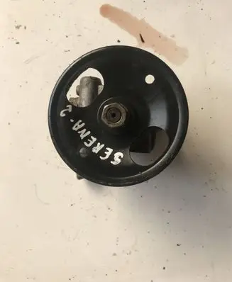 Nissan Serena Power steering pump