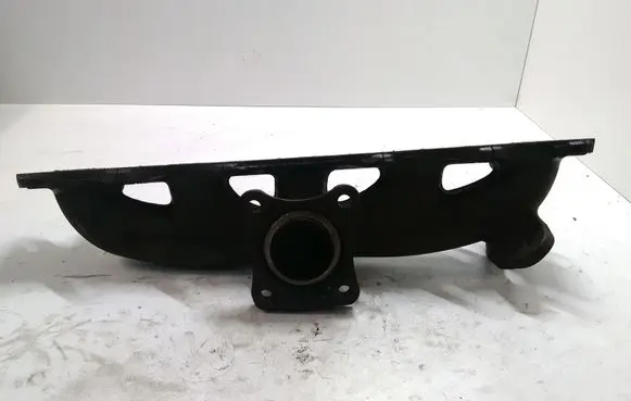 Volvo S60 Exhaust manifold 30757870