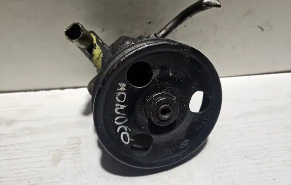 Ford Mondeo MK I Power steering pump 93BB3A733AB C1443S3