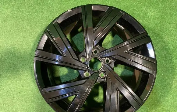 Volkswagen Golf VIII R18 spare wheel 5H0601025AE