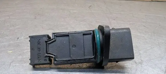 Mercedes-Benz E W211 Mass air flow meter F00C2G2068