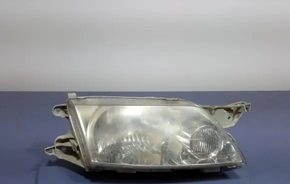 Mazda Premacy Headlight/headlamp P1990R