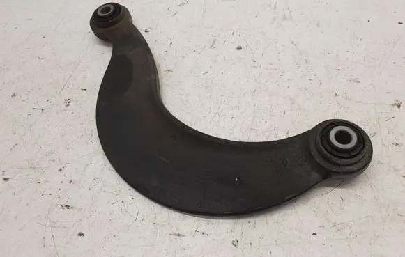 Volvo V40 Rear control arm AV615500AC