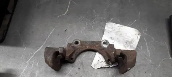 Citroen C4 Grand Picasso Front Brake Caliper Pad/Carrier jarzmo