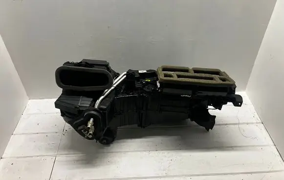 Ford F150 Interior heater climate box assembly HL3H19B555PM T17939B 13487M11BB