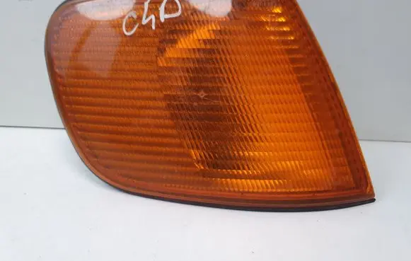 Audi 100 S4 C4 Front indicator light 0152604 137984