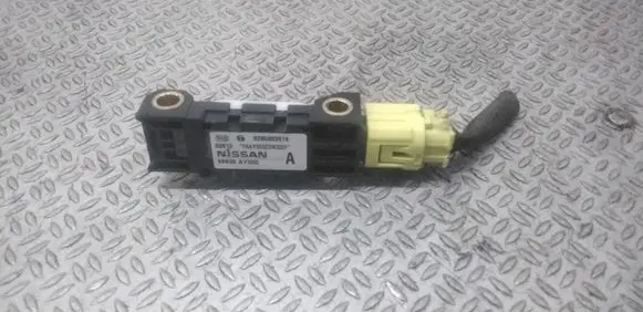 Nissan Almera N16 Airbag deployment crash/impact sensor 98830AY000