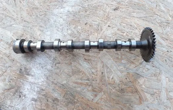 Mercedes-Benz A W168 Camshaft A6680001 A66803 6682501