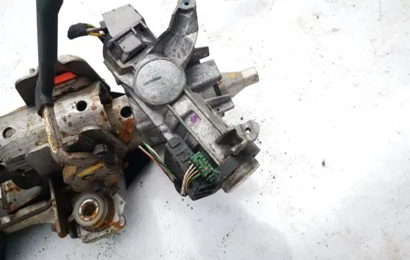 Ford Focus Ignition lock contact 