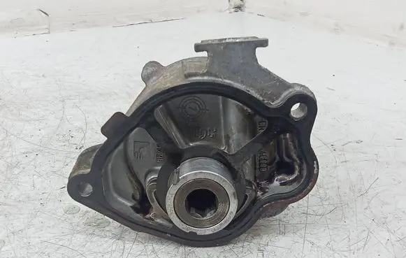 Mercedes-Benz E W212 Vacuum pump A6512300165