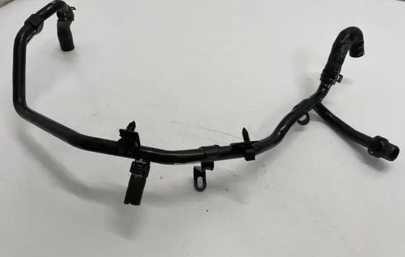 Audi A4 S4 B9 Engine coolant pipe/hose 04L122157AB