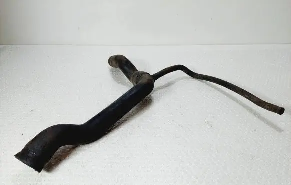 Audi A6 S6 C4 4A Engine coolant pipe/hose 4A0121101