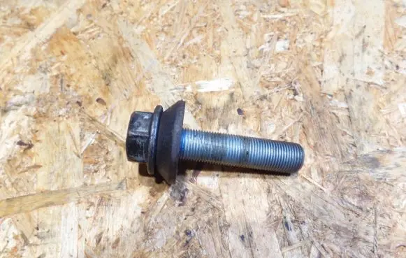 Jeep Grand Cherokee (WK) Crankshaft pulley