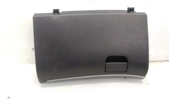 Subaru Legacy Glove box lid/cover 