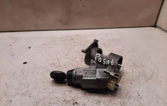 Volkswagen PASSAT B3 Ignition lock 357905851