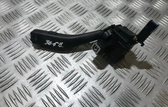 Audi A3 S3 8P Wiper control stalk 1k0957519a 01203506