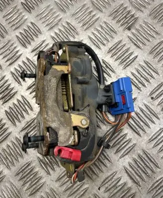 Loading door lock