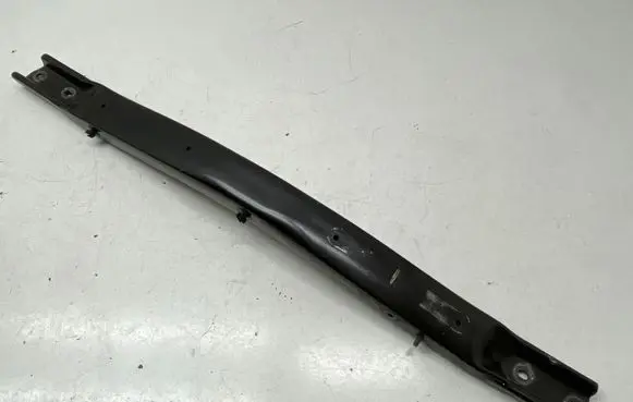 Radiator support slam panel bracket