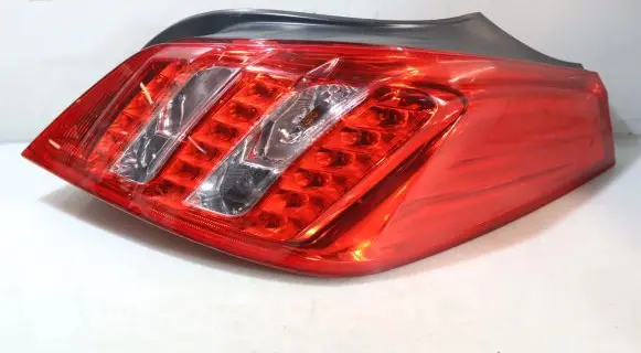Peugeot 508 Rear/tail lights