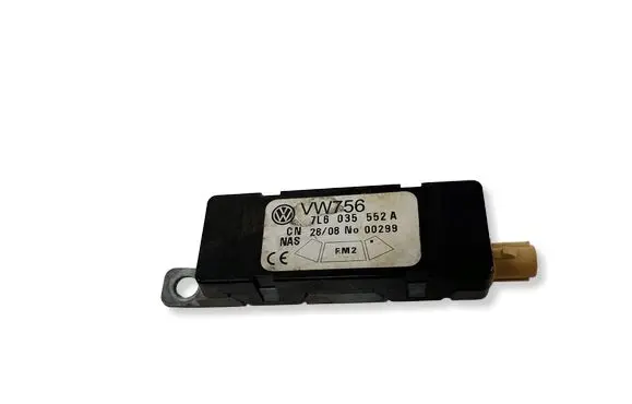 Volkswagen Touareg I Aerial antenna amplifier 7L6035552A