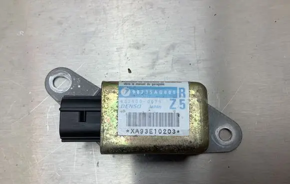 Subaru Legacy Airbag deployment crash/impact sensor 98235AG001 1879000671 XA93E10203
