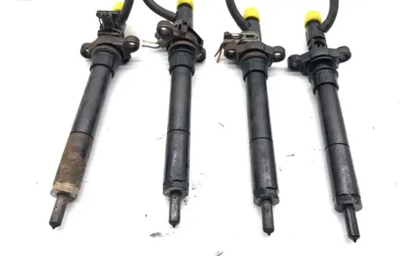 Peugeot 508 Fuel injectors set 9688438580