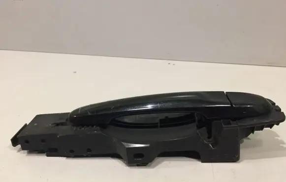 Nissan Juke I F15 Front door exterior handle
