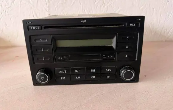 Volkswagen Transporter - Caravelle T5 Radio/CD/DVD/GPS head unit 7H0035152D