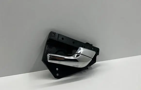 Jaguar XF X250 Front door interior handle 8X2322600AD