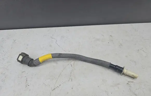 Dacia Sandero III Vacuum line/pipe/hose 118724601R