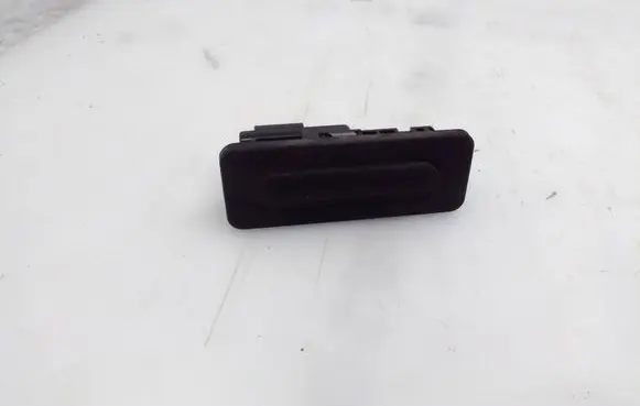 Citroen C4 Grand Picasso Tailgate opening switch 9676028380