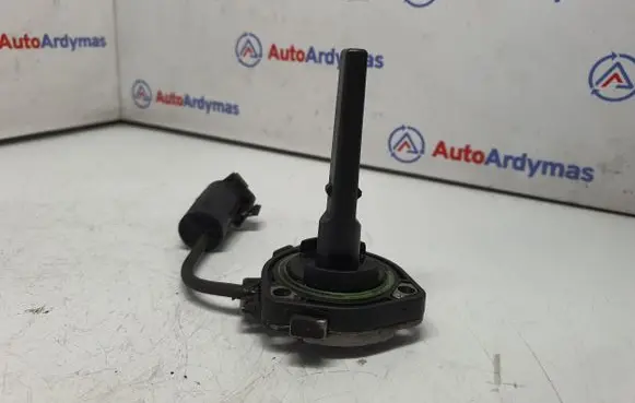 BMW 5 E39 Oil level sensor 1702842 12611702842