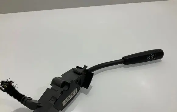 Mercedes-Benz E W210 Cruise control stalk 2085450124 LS202699