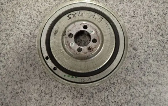 Suzuki SX4 Crankshaft pulley