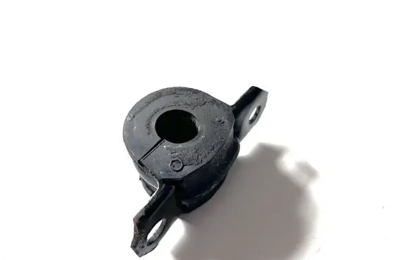 Nissan Rogue Sway bar bush bracket, rear 546134BA1B 562334BA1A