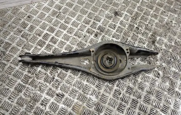 Audi Q3 F3 Rear upper control arm/wishbone 3q0505311f