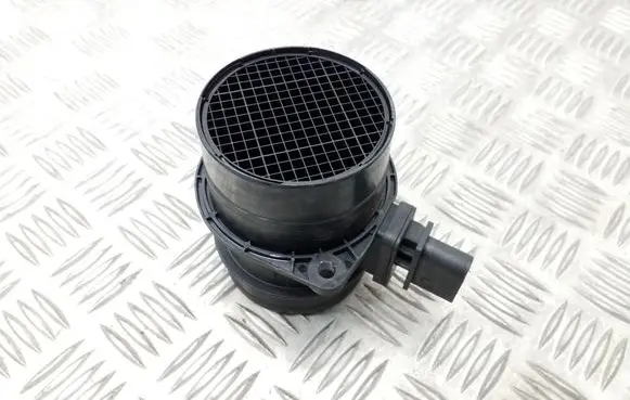 Audi A3 S3 A3 Sportback 8P Mass air flow meter 03G906461C 0281002735